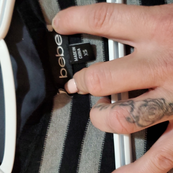 BEBE Sweater beautiful XS like new. - Picture 3 of 5